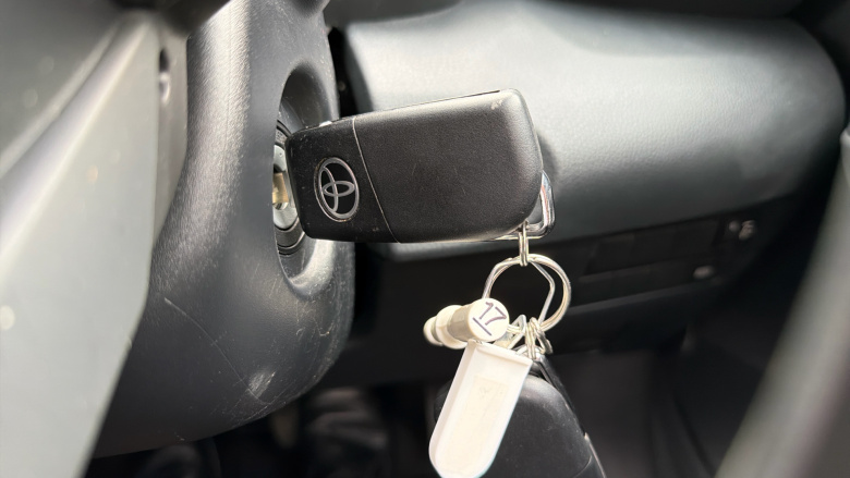 Toyota Yaris 1.5 Hybrid Design 5dr CVT Hybrid Hatchback